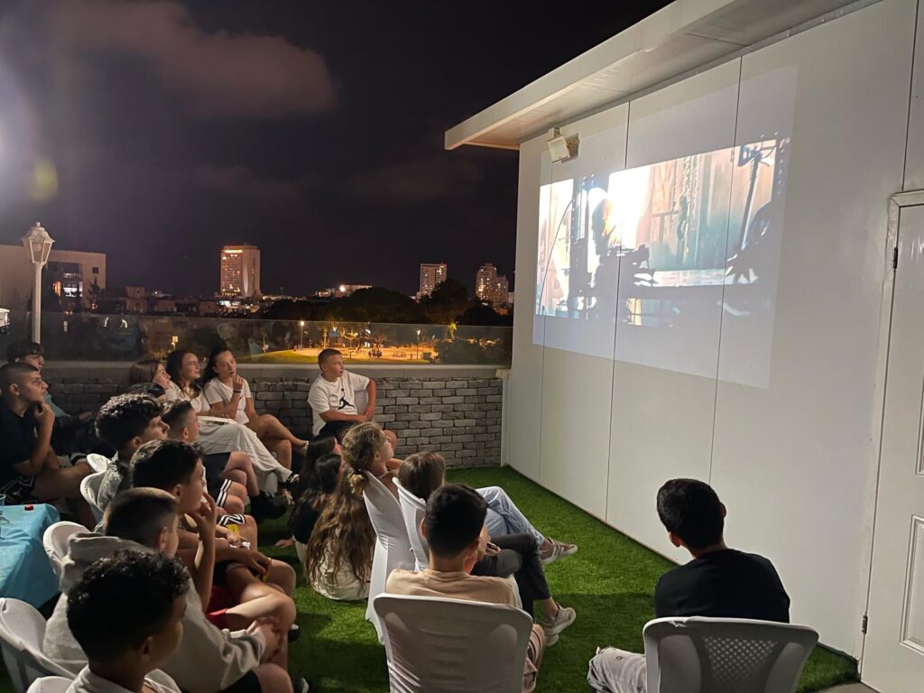 84b54aeb-96fe-4c48-aead-1e46d1c04fa8